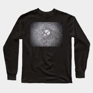 In nature's cradle Long Sleeve T-Shirt